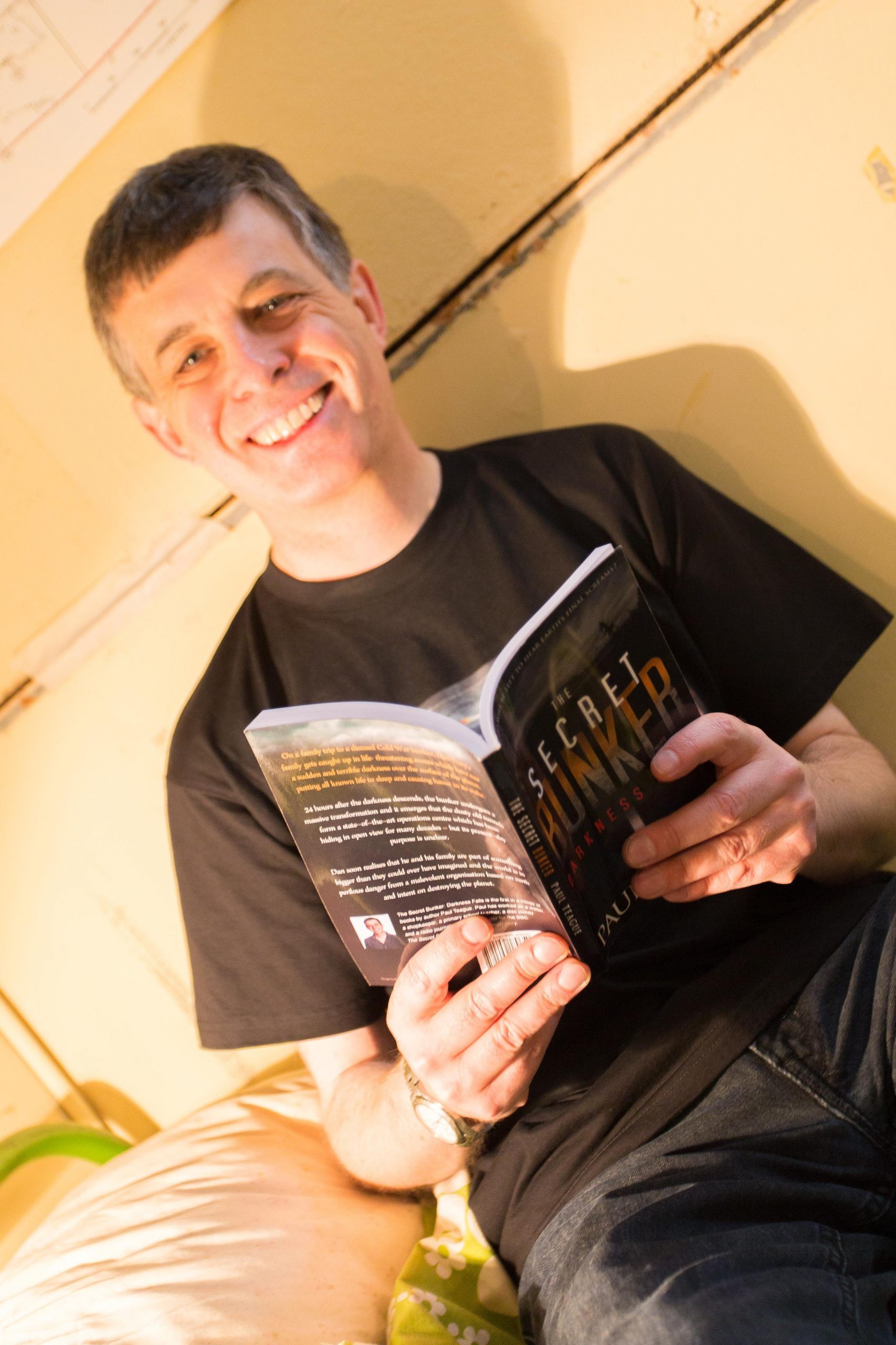 paul-teague-the-secret-bunker-courier020